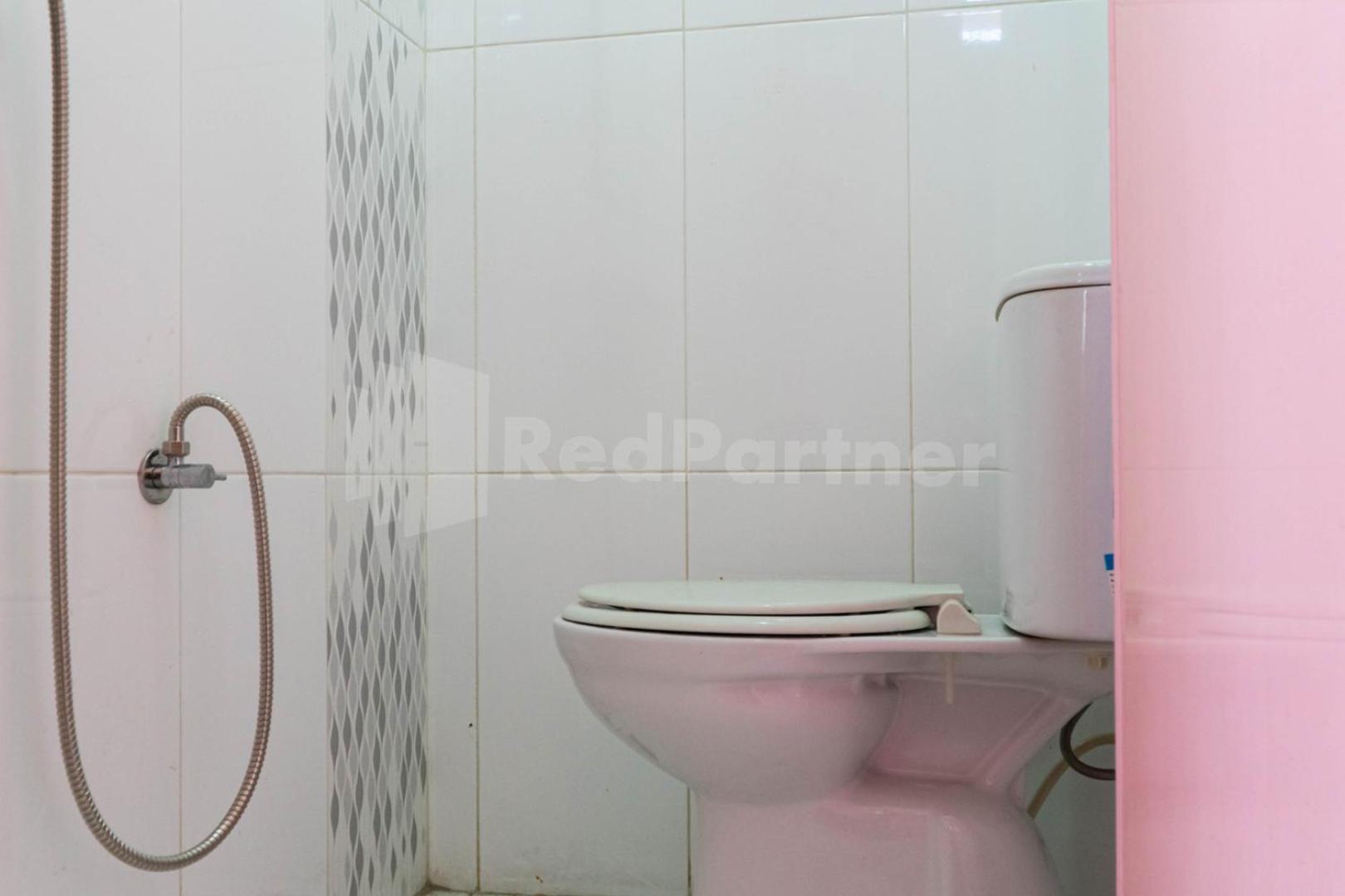 Asri Residence Near Jalan Iskandar Muda Medan Mitra Reddoorz Eksteriør billede